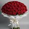 Букет 101 Красная роза Блэк Мэджик в Алдане