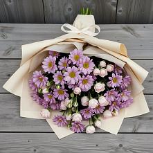 Букет цветов из:  Розы и Хризантемы в Алдане