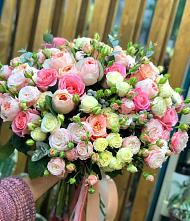 Букет цветов из:  Розы #REPLACE_PRED# Алдане