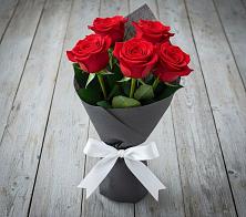 Букет 5 Красных роз Эдлесс Лав #REPLACE_PRED# Алдане