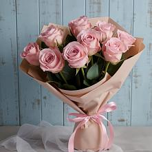 9 розовых роз в Алдане Букет цветов из:  Розы в Алдане