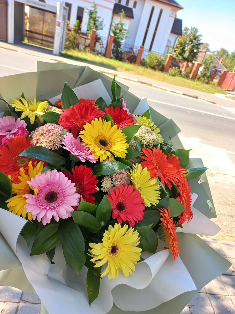 Букет созвездие гербер в Алдане Букет цветов из: Герберы в Алдане